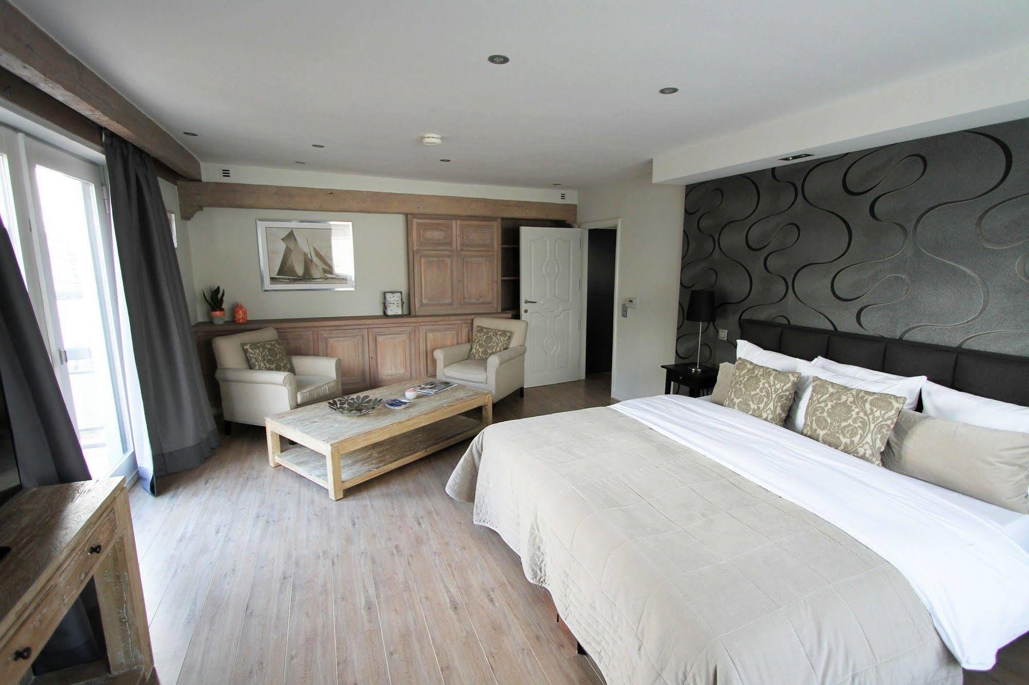 Hotel Auberge St. Pol Knokke-Heist Esterno foto